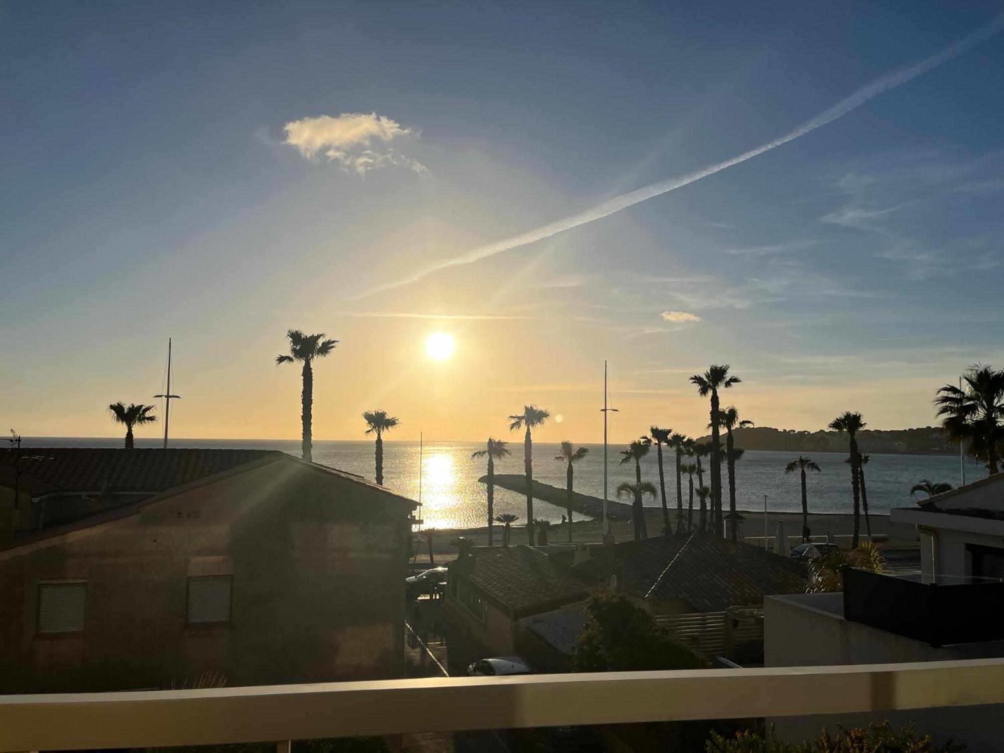 Sanary View - Un Ecrin Sur La Mer Six-Fours-les-Plages Εξωτερικό φωτογραφία